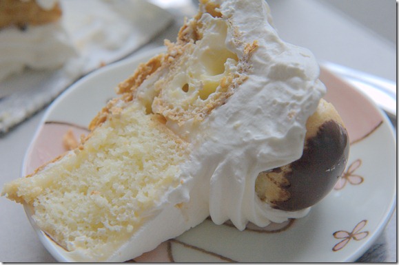 Bon Bon Bakery Cream Puff Cake Bon Bon Bakery Cream Puff Cake